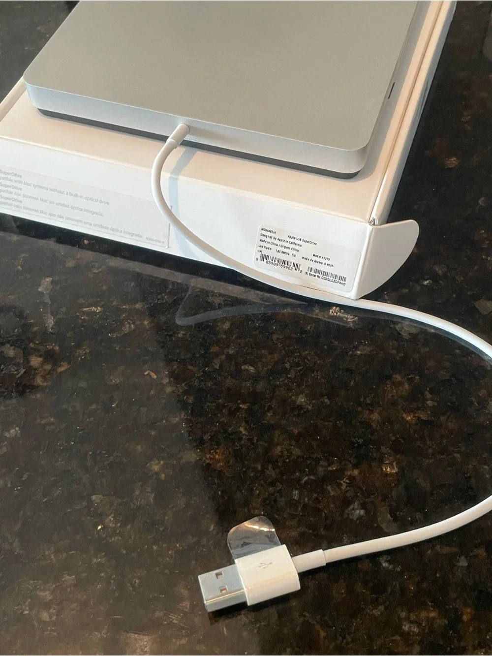 Apple White Magic Mouse with USB SuperDrive and White Cable 3 items bundle